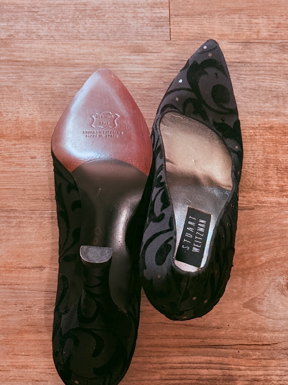 Crystal Black Pumps